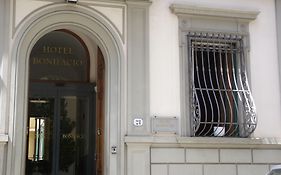 Hotel Bonifacio